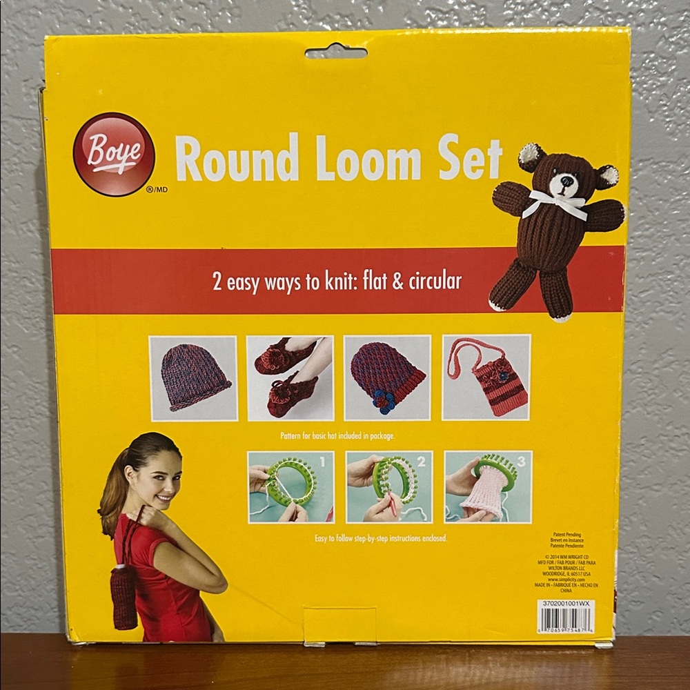NIB Boye Round Loom Knitting Set - Picture 2 of 2